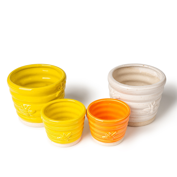 Möchten Sie Ihren Raum und Ihr Geschenkerlebnis verbessern? Probieren Sie dieses Kerzenglas aus Bienenwachskeramik mit bezaubernden Bienendetails!